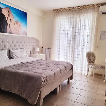 Waltanna Airport Bed & Breakfast